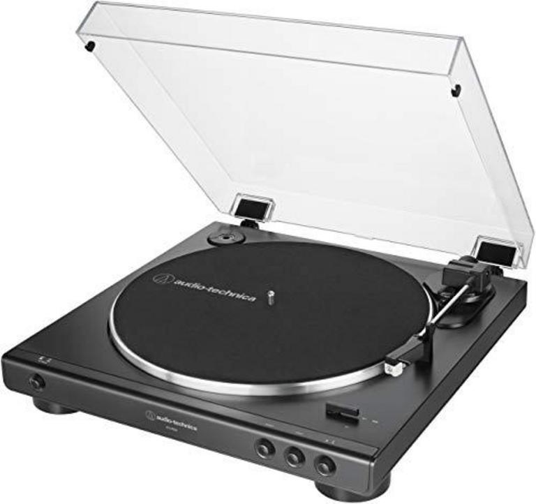 AUDIO-TECHNICA TURNTABLE