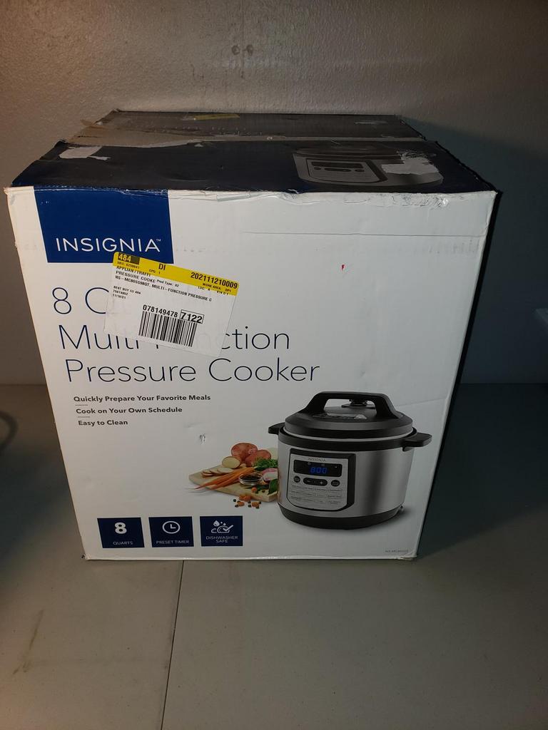 Auction Ohio  Insignia 8 Qt pressure cooker