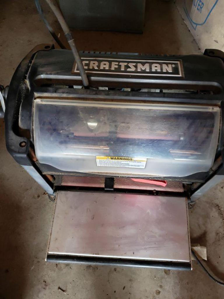 Craftsman computer deals controlled carving machine