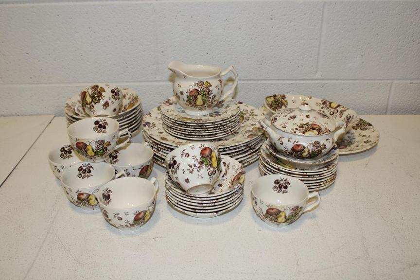 Auction Ohio Johnson Bros Autumn's Delight