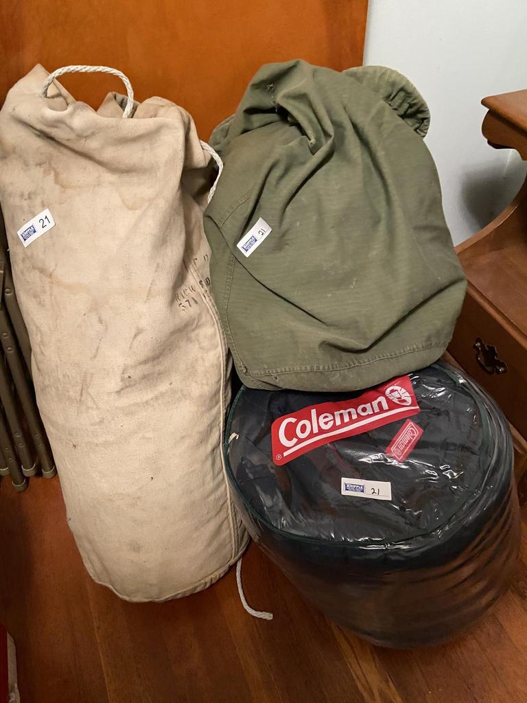 Auction Ohio Coleman Sleeping Bags