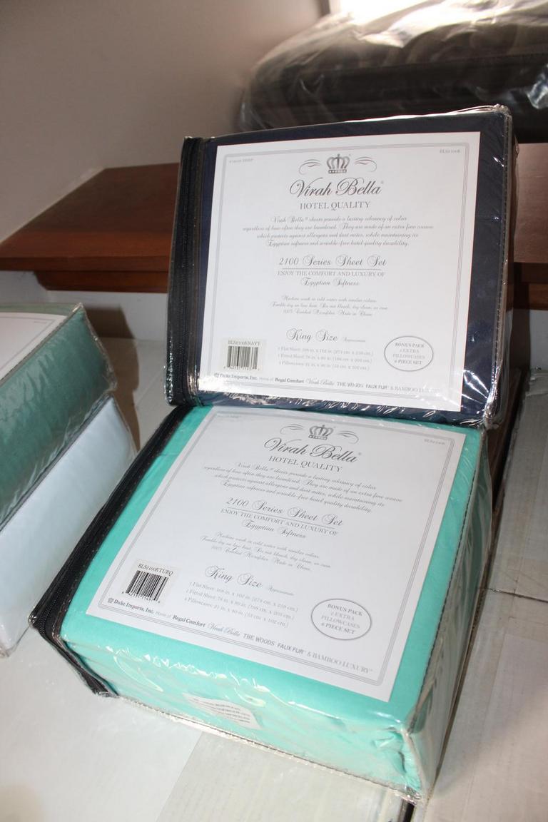 Auction Ohio Virah Bella King Sheet Sets