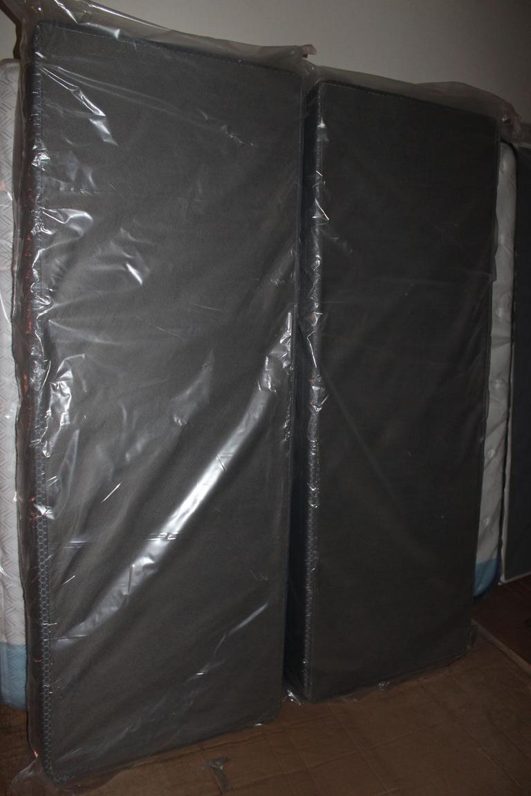 Auction Ohio Queen Split Box Springs