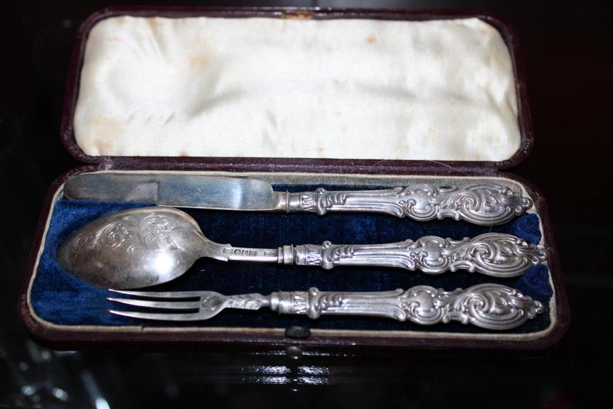Auction Ohio Sterling Silver Utensils