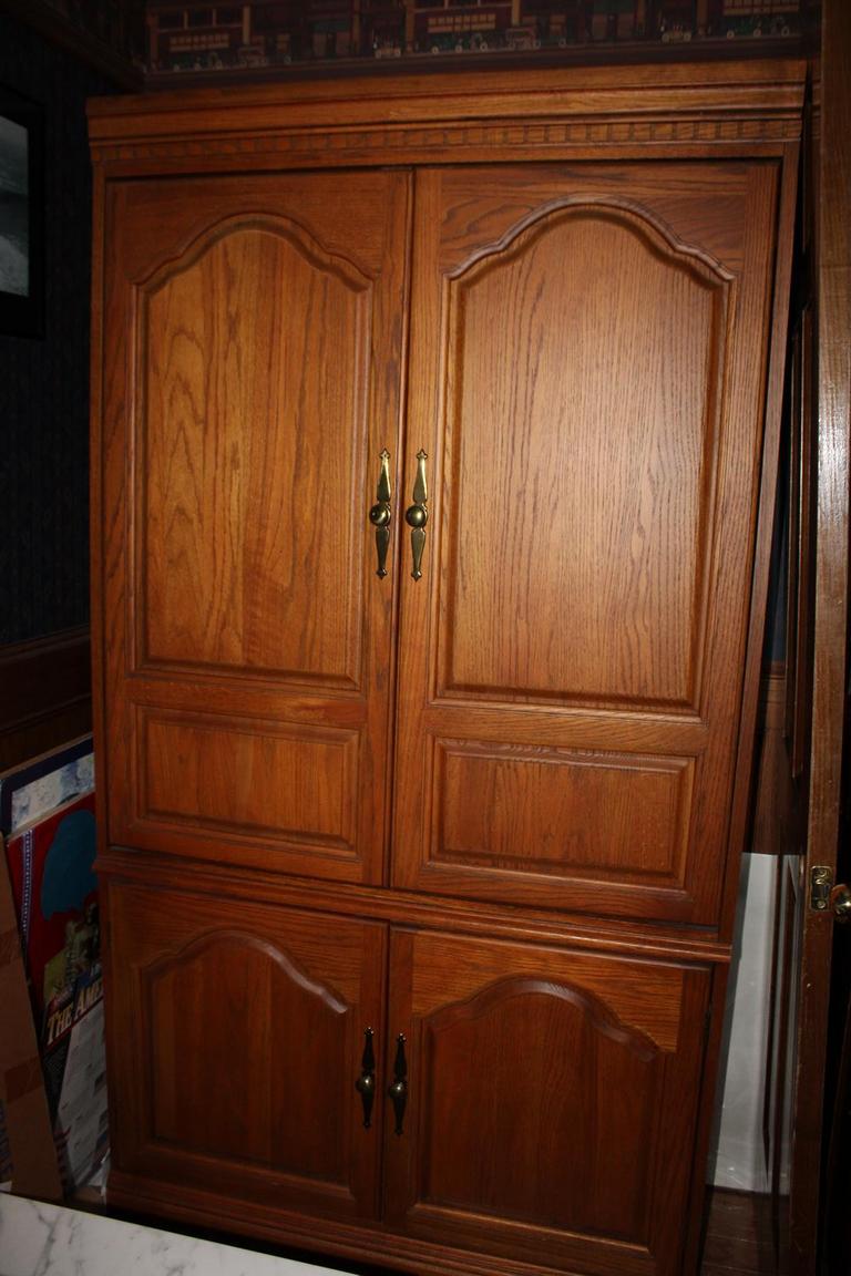 Auction Ohio Oak Armoire