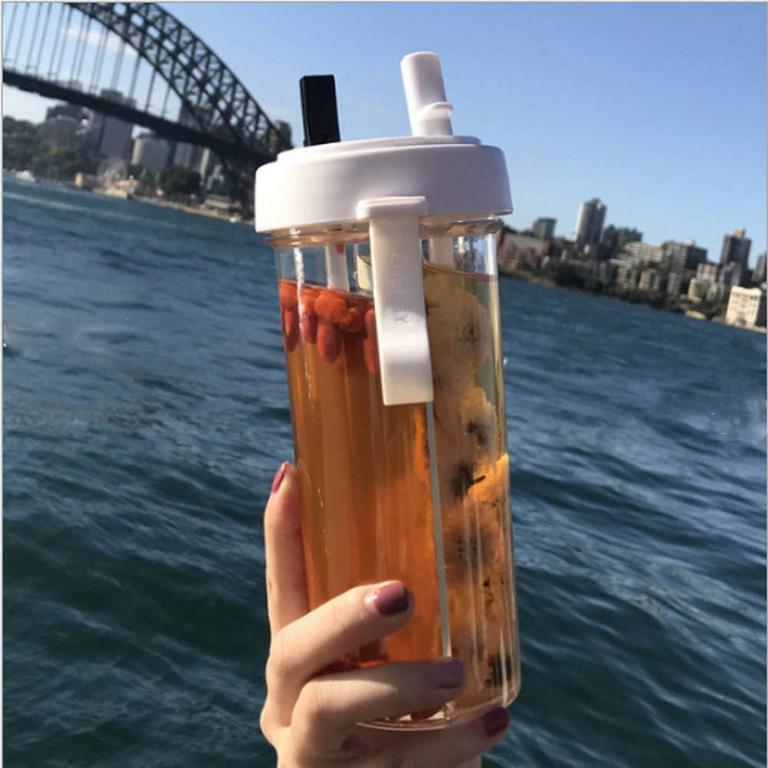 YYDSJFM CREATIVE WATER CUP