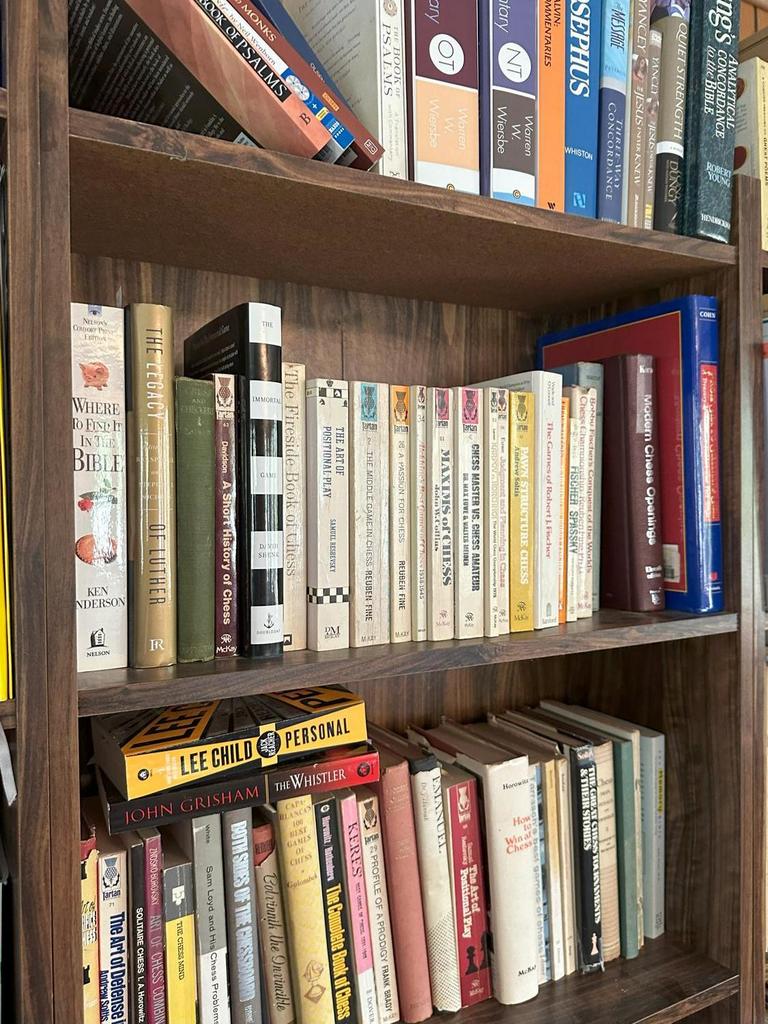 Auction Ohio Bookcase