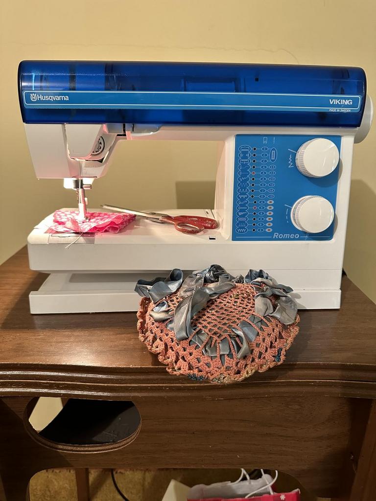 Auction Ohio Husqvarna Sewing Machine