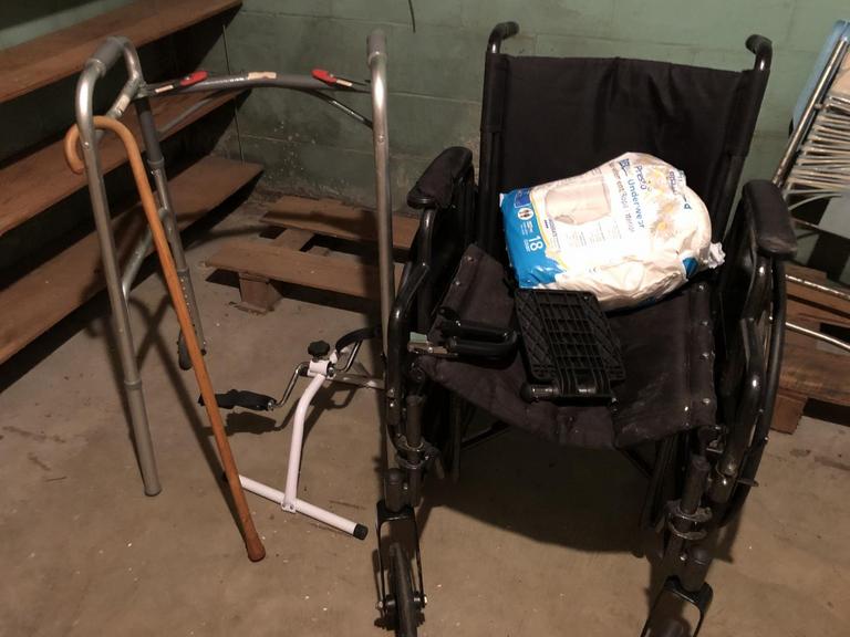 Auction Ohio Wheelchair & Walker Etc.