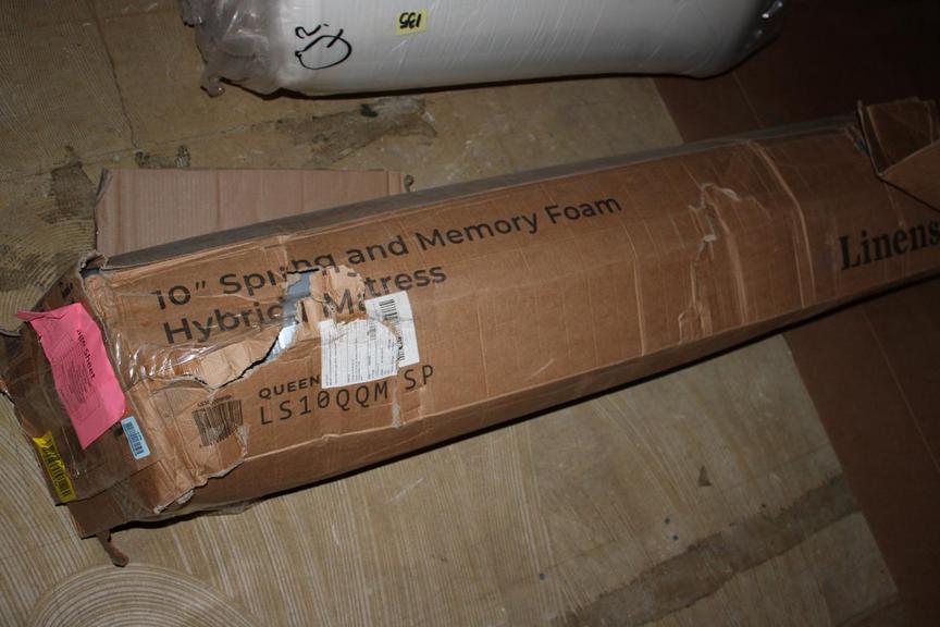 Auction Ohio Linenspa Queen Mattress