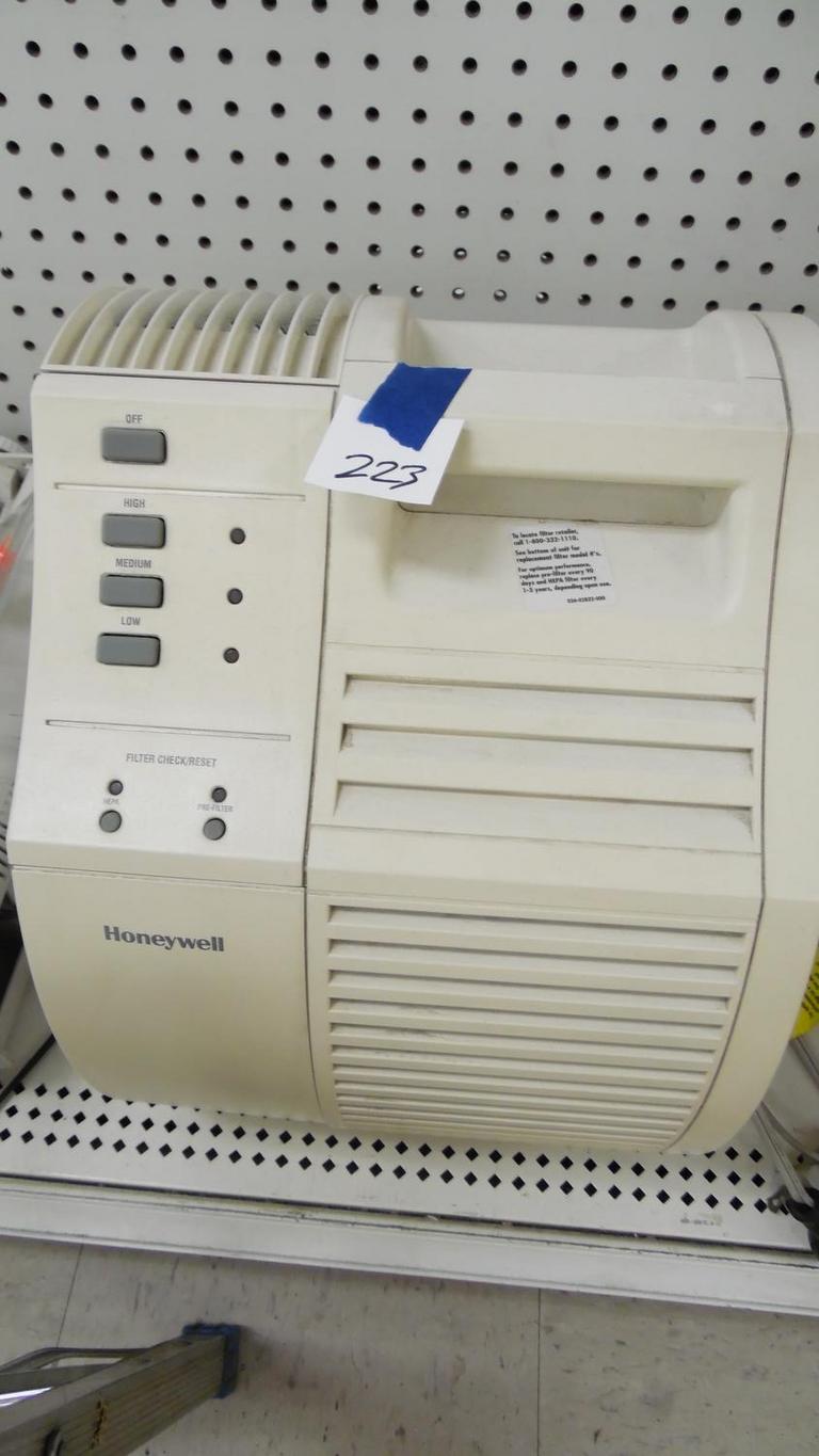 Auction Ohio Honeywell Air Purifier