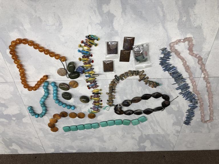 Auction Ohio BeadsJewelry Making