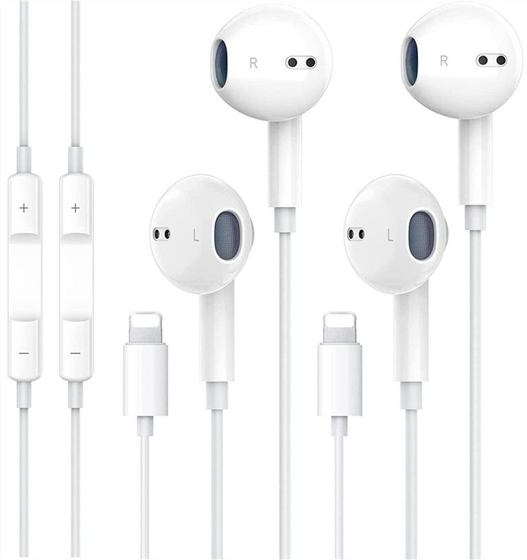 2 PAIRS OF APPLE EARBUDS