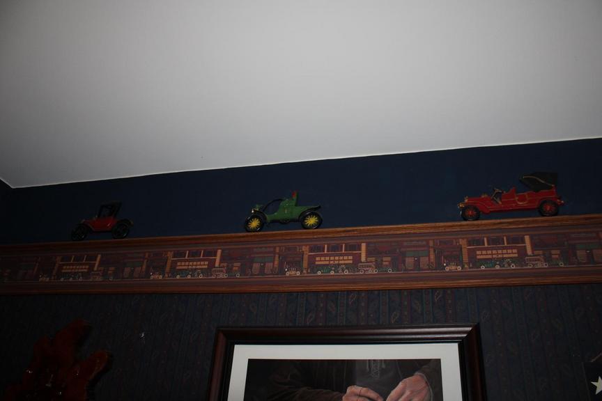 Auction Ohio | Antique Cast Iron Cars