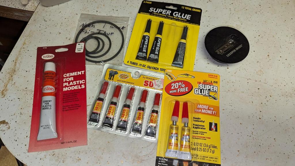 Auction Ohio Model glue