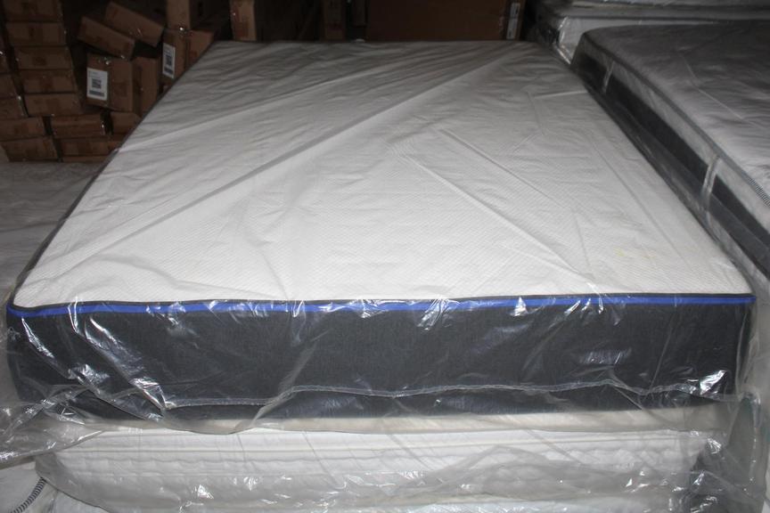 Auction Ohio Nectar Queen Mattress