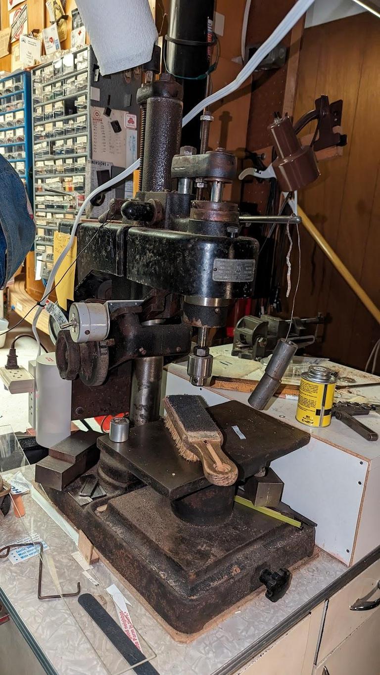 Auction Ohio Hamilton Tool Co. drill press