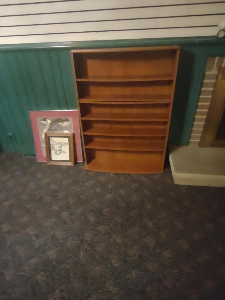 Auction Ohio Bookcase