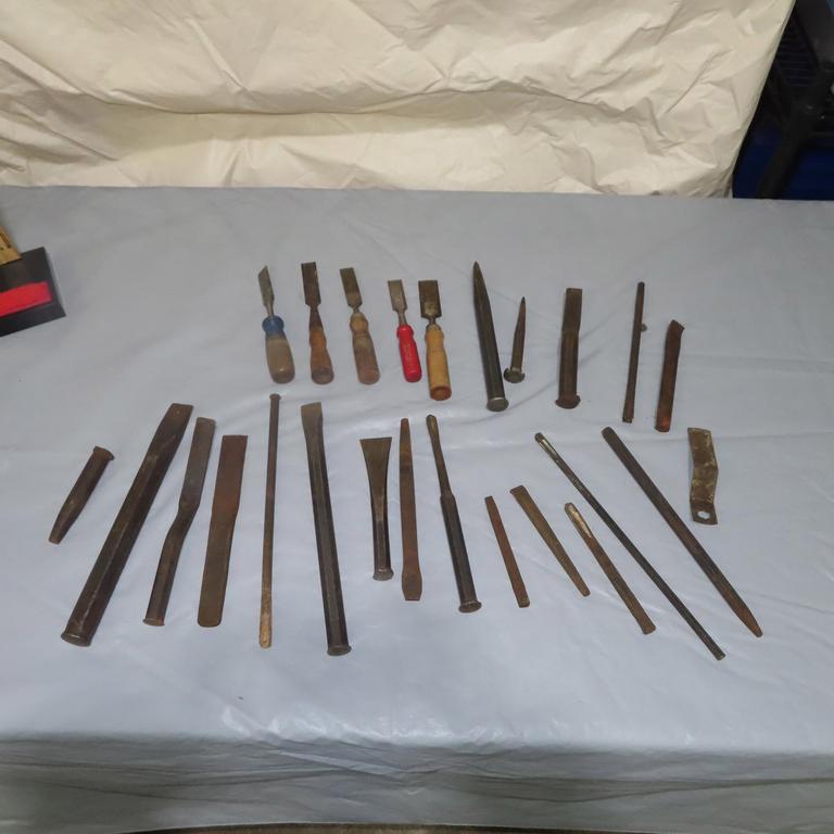 Auction Ohio Assorted Chisels & Punches