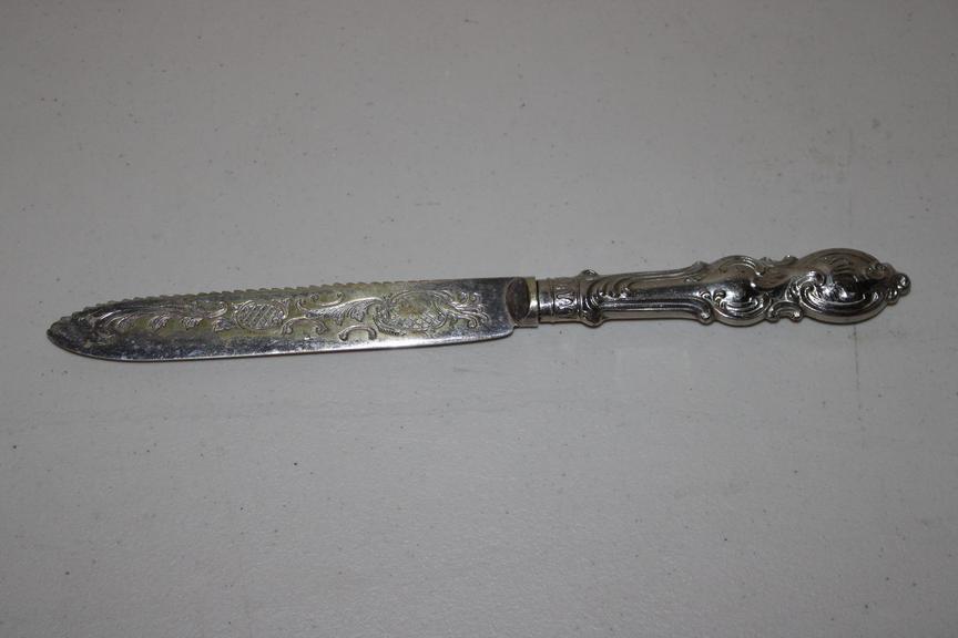 Auction Ohio Silver Cake Knife
