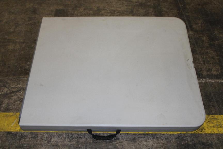 Auction Ohio Office Star Folding Table
