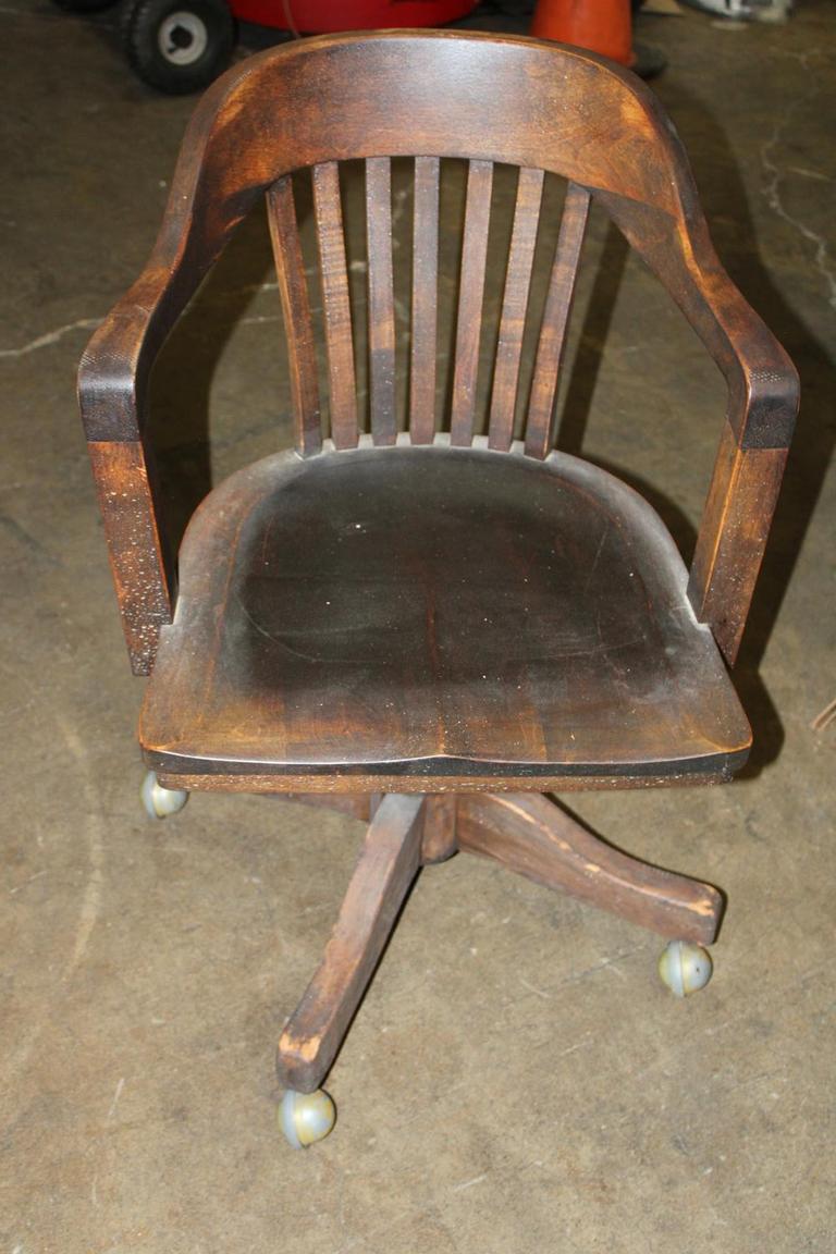 Auction Ohio Vintage Wooden Desk Chair