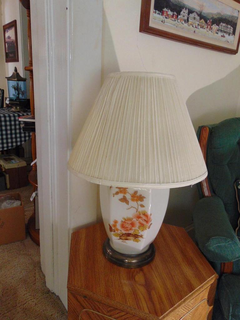 Auction Ohio Oriental Style Table Lamps