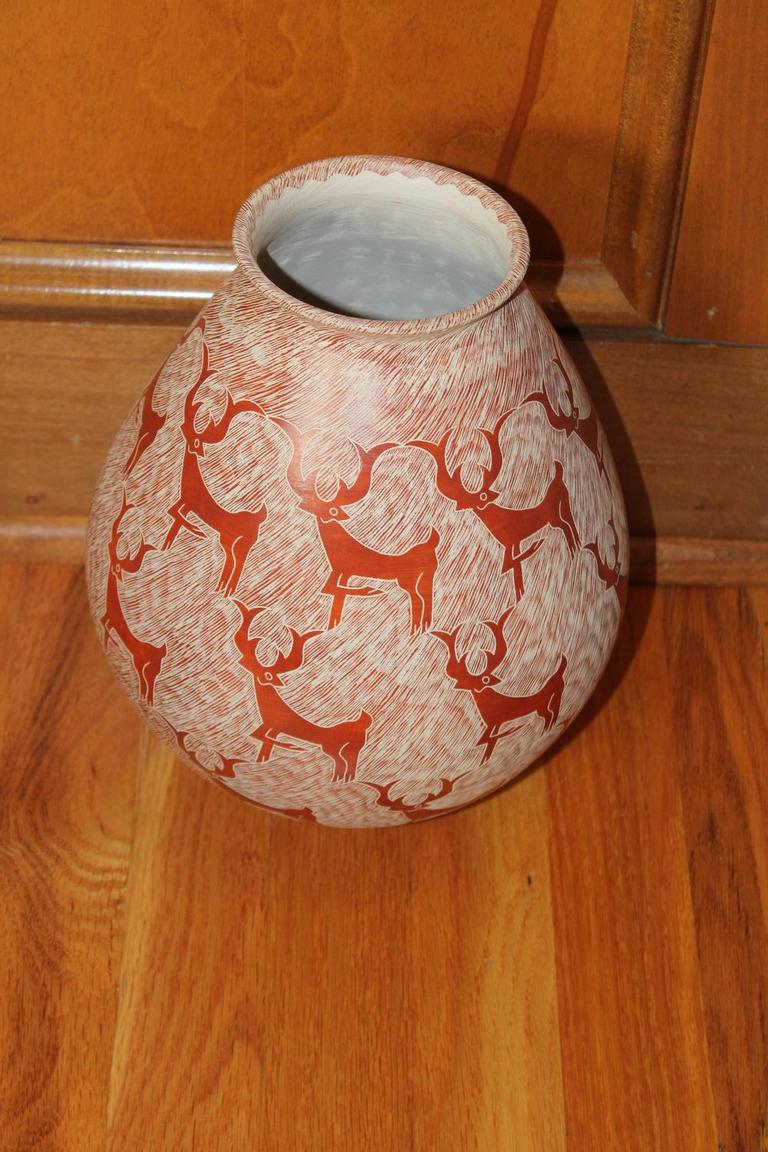 Auction Ohio Deere Pottery Vase