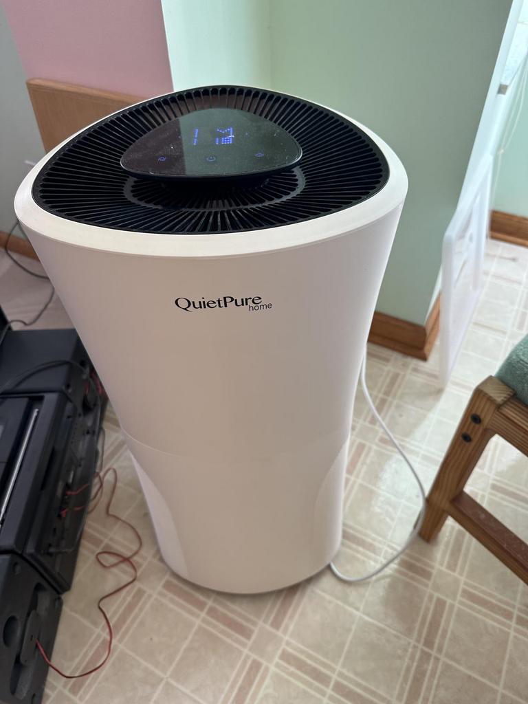Auction Ohio Air purifierQuietPure Home