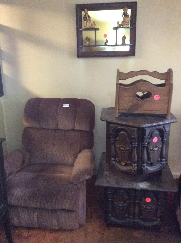 Auction Ohio Job lot furniture/decor
