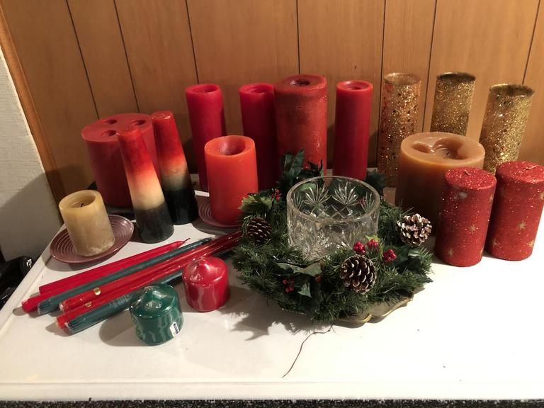 Auction Ohio Candles & Accessories