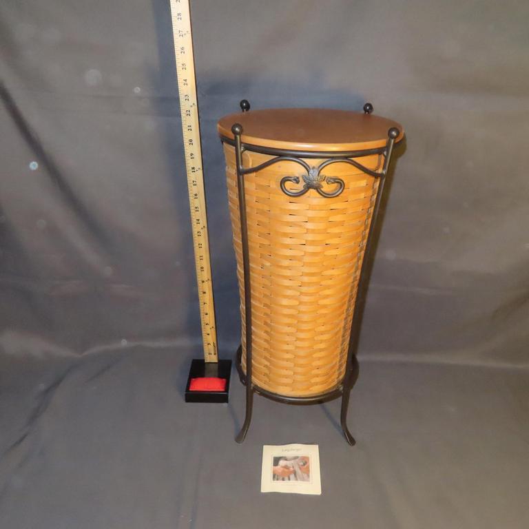 Auction Ohio Longaberger Umbrella Basket