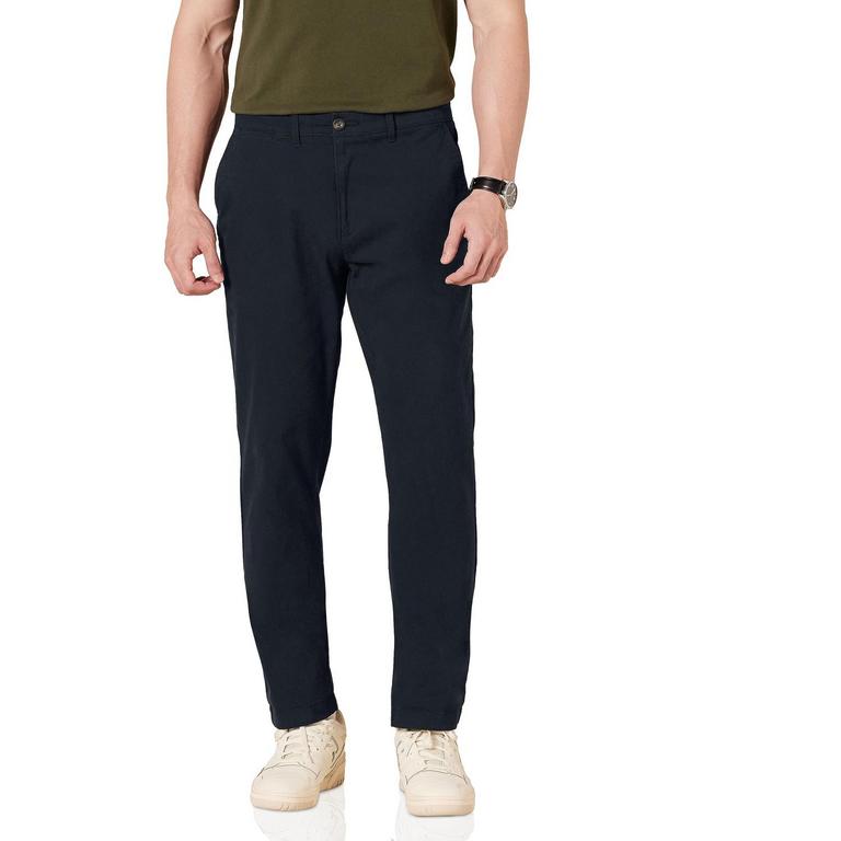 ESSENTIALS CHINO PANT