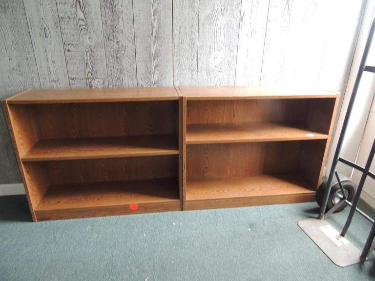 Auction Ohio Book Shelf