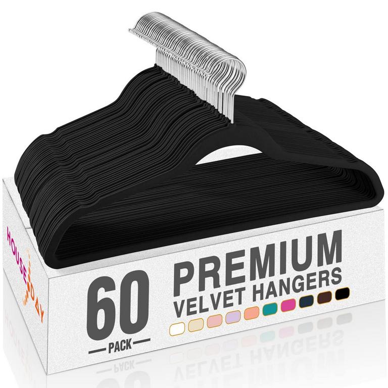 60 VELVET HANGERS