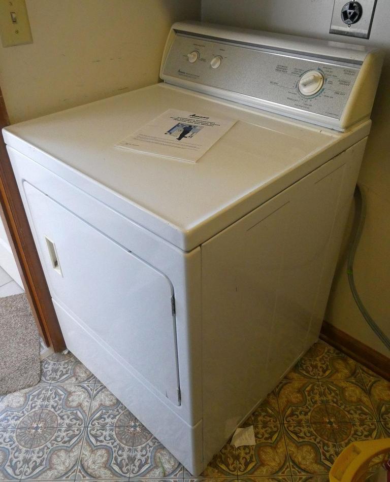 Auction Ohio Amana Electric Dryer