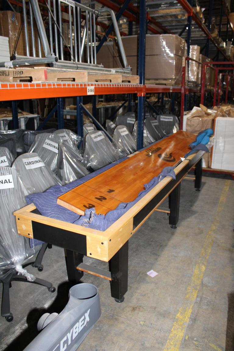 Auction Ohio Shuffleboard Table