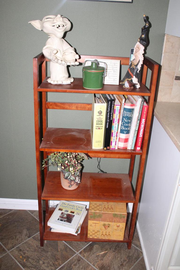 Auction Ohio Bookshelf & Contents