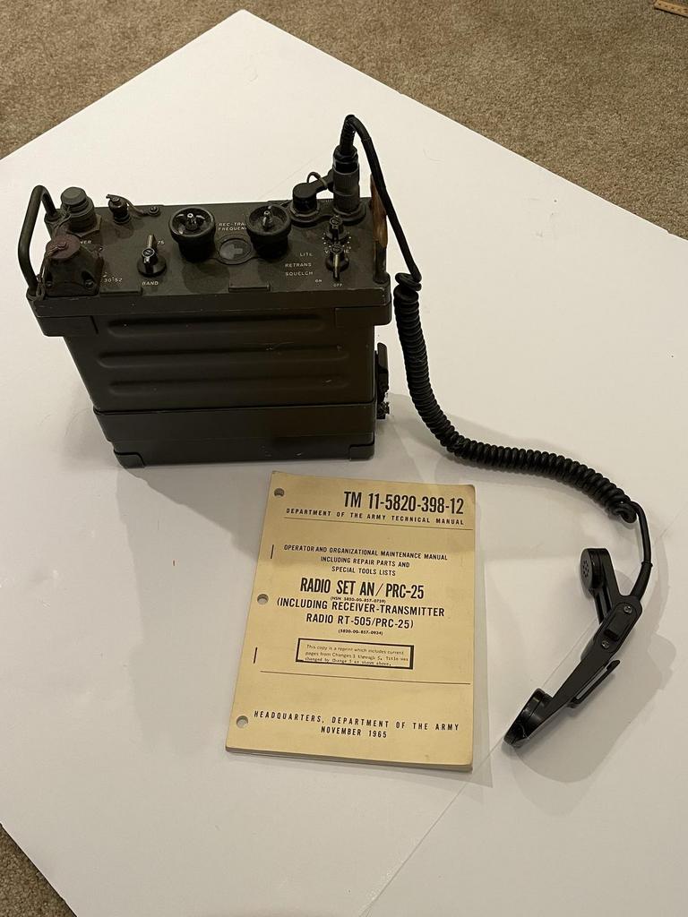 Auction Ohio Military Receiver Transmitter