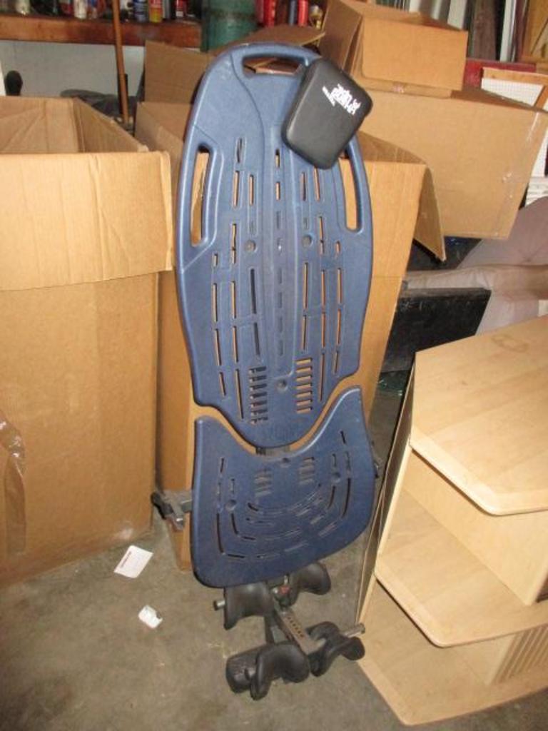 Auction Ohio Teeter Hangup