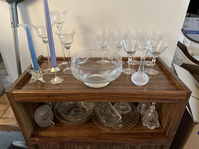 Auction Ohio Libbey wine glasses, crystal