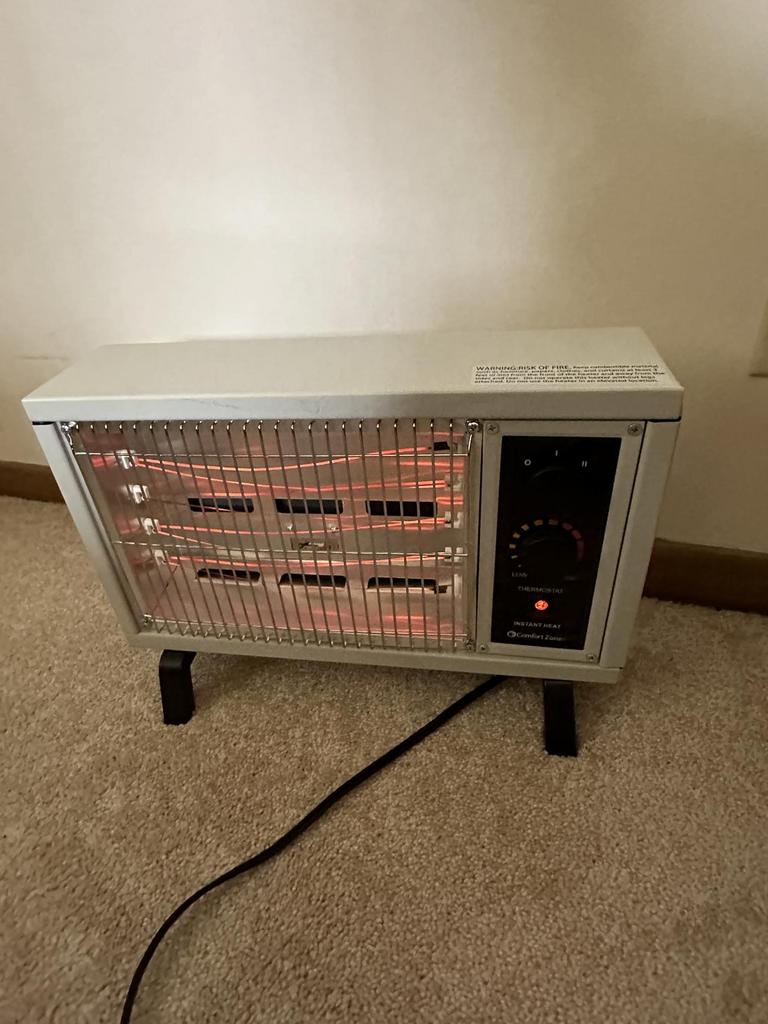 Auction Ohio Comfort Zone heater