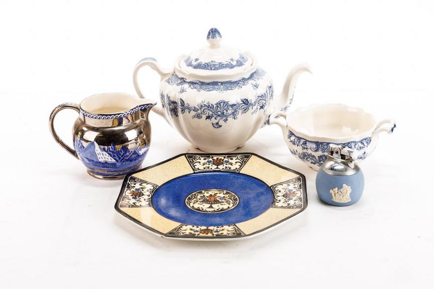 Auction Ohio Wedgwood Grouping
