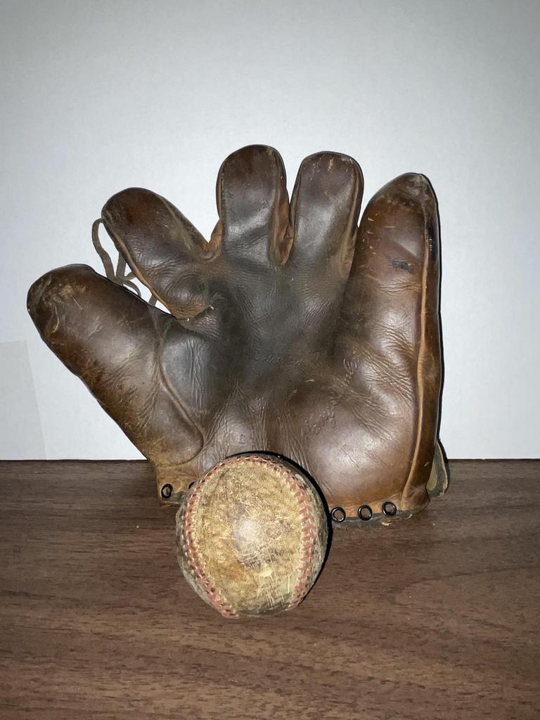 Auction Ohio Baseball Collectibles