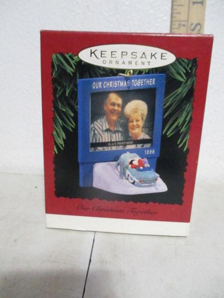 Auction Ohio Hallmark Keepsakes