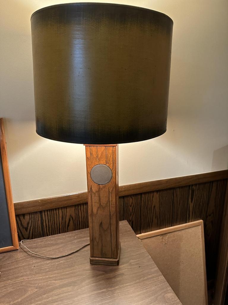 Auction Ohio Ranch Oak lamp