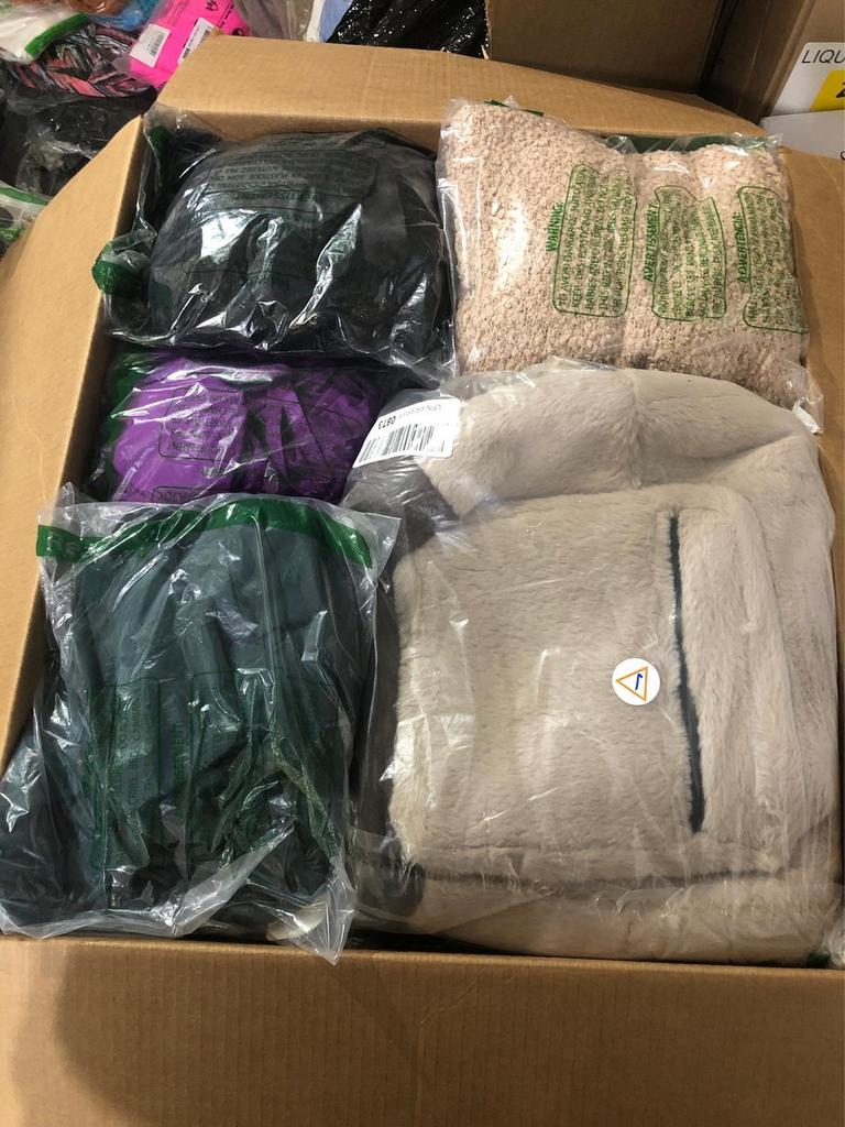 Zipperbuy CLOTHING TREASURE BOX