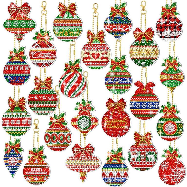 24 ORNAMENT KEYCHAINS