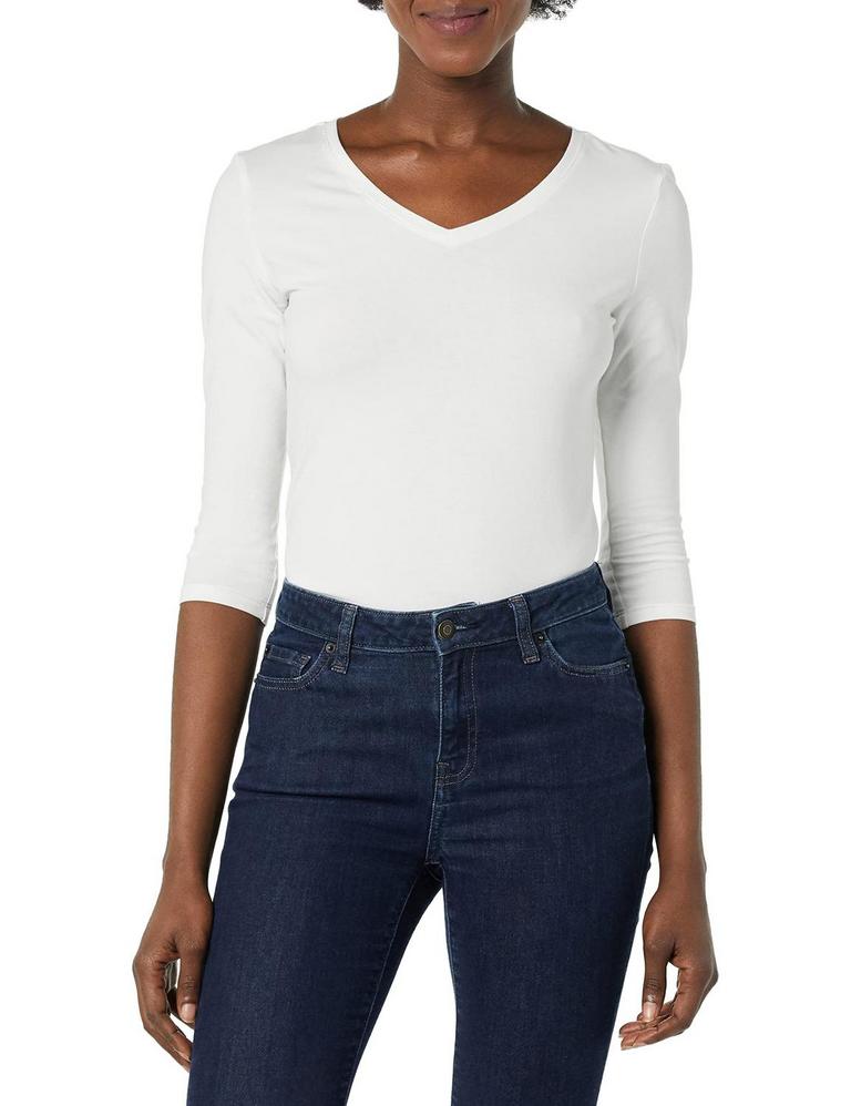 ESSENTIALS VNECK T-SHIRT