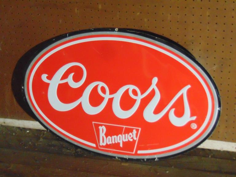 Auction Ohio Coors Banquet Sign